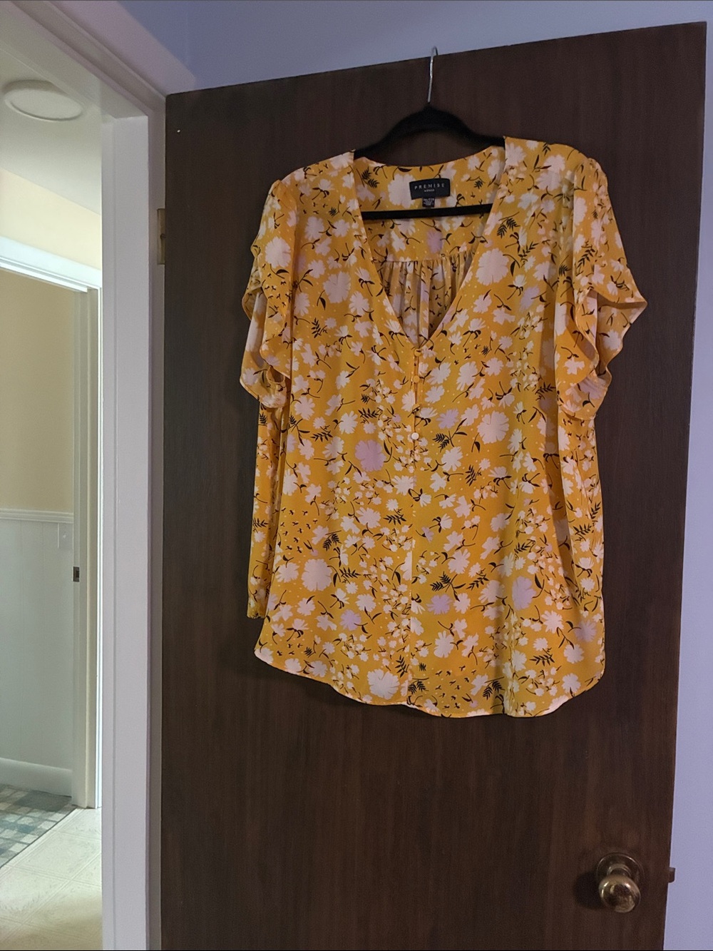 Premise Yellow Floral V-Neck Flutter Sleeve Blouse size 2X